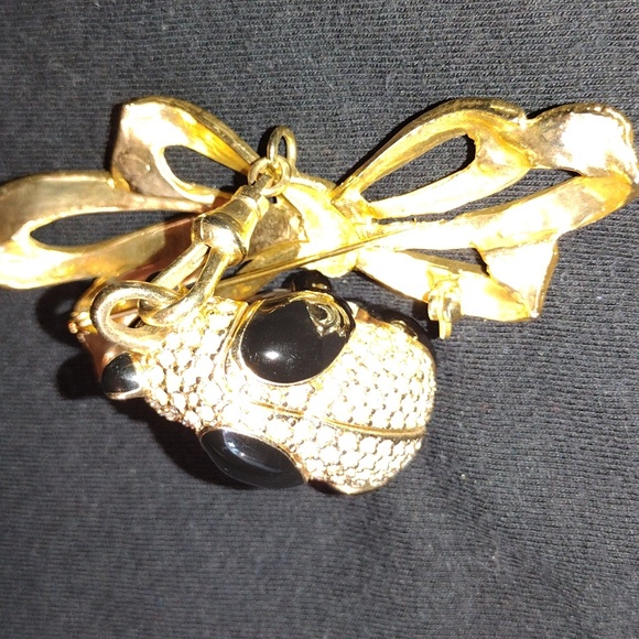 Swarovski Crystal panda bear with ball - Picture 8 of 8